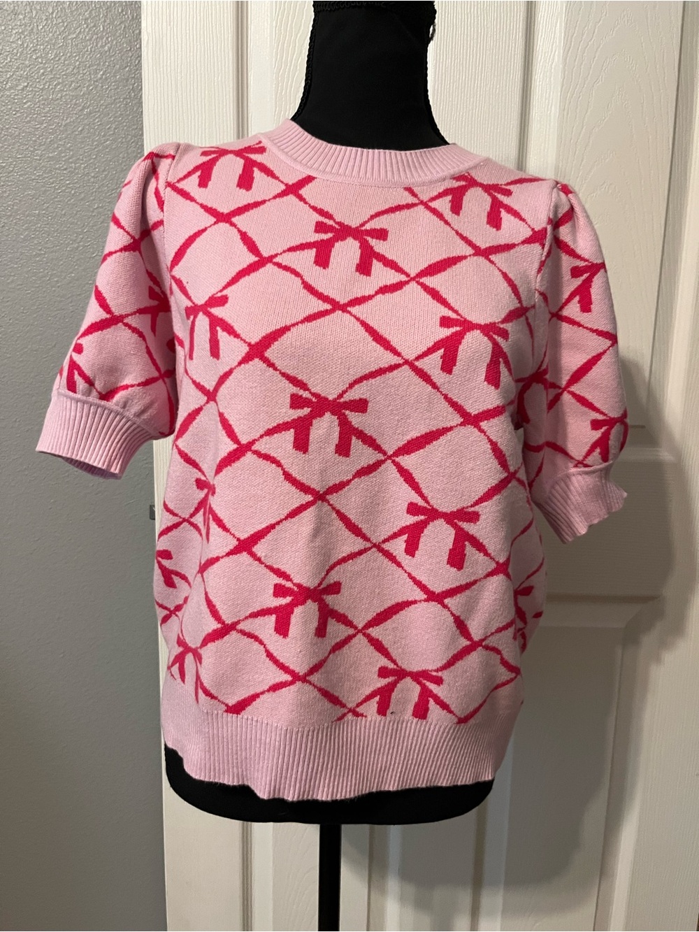 Pink Bow-Print Short Sleeve Sweater